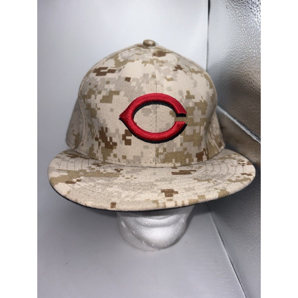 New Era 59FIFTY Cincinnati Reds Armed Forces Day Digital Camo Fitted Hat 7 3/4